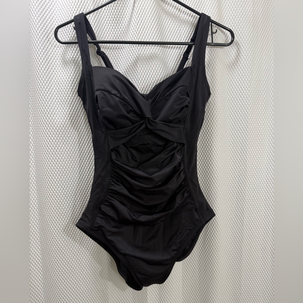 Bathing suit